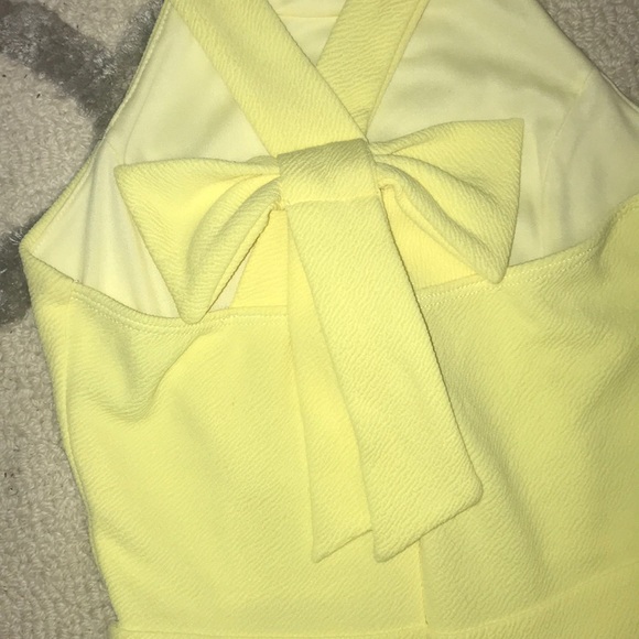 Size small dress - Picture 3 of 5